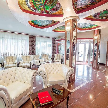 Hotel Roco Izvin エクステリア 写真