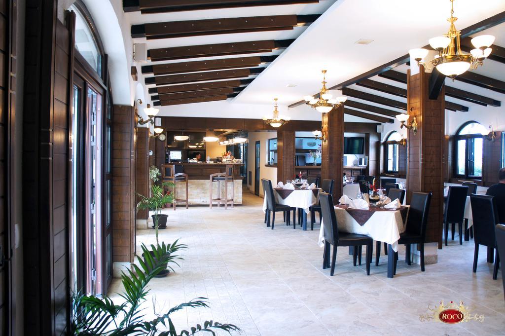 Hotel Roco Izvin エクステリア 写真