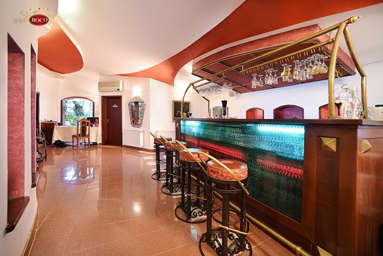 Hotel Roco Izvin エクステリア 写真